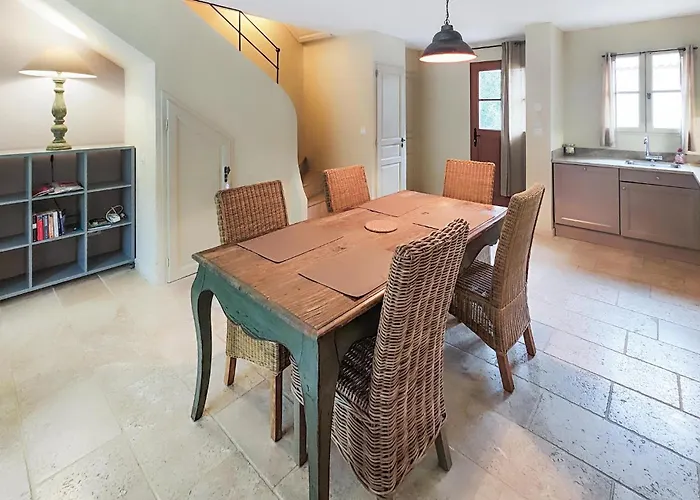 2 Bedroom Lovely In Saint-laurent-de-la-ca * Saint-Laurent-de-la-Cabrerisse